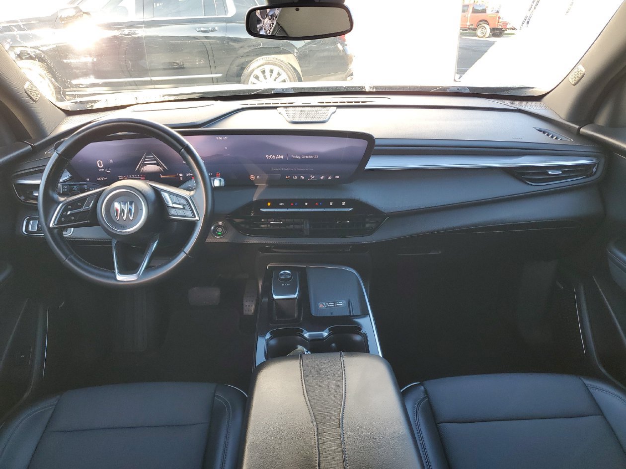 Used 2026 Buick Enclave Preferred FWD image 11