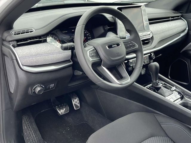 New 2025 Jeep Compass Sport AWD/4WD image 9