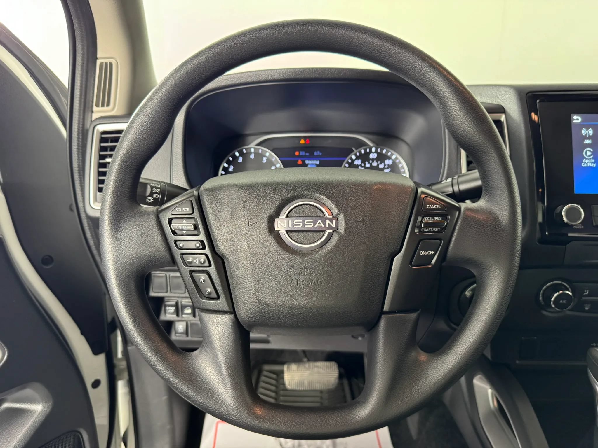 Used 2023 Nissan Frontier SV AWD/4WD image 13