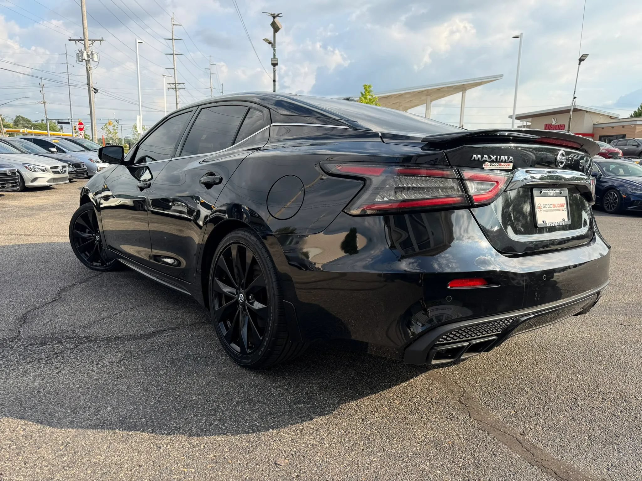 Used 2020 Nissan Maxima SR w/ Sport Mat Group FWD image 10
