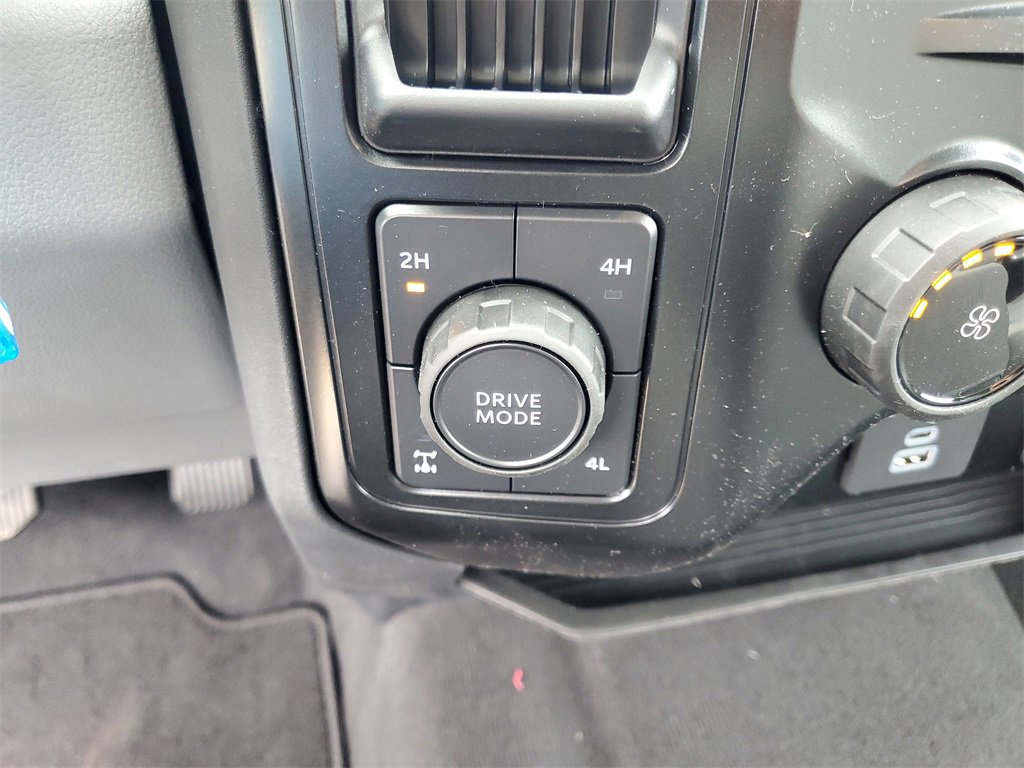 New 2025 Ford F250 XL w/ STX Appearance Package image 19