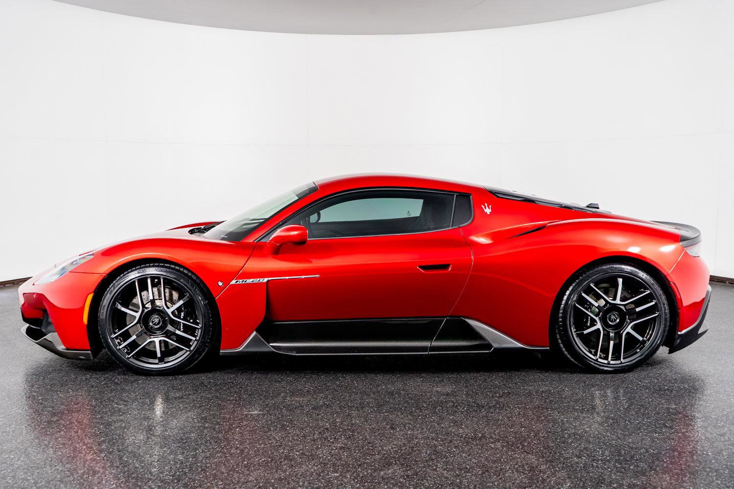 Used 2022 Maserati MC20 Coupe RWD image 20