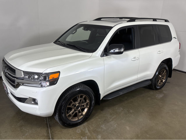 Used 2020 Toyota Land Cruiser Heritage Edition image 15