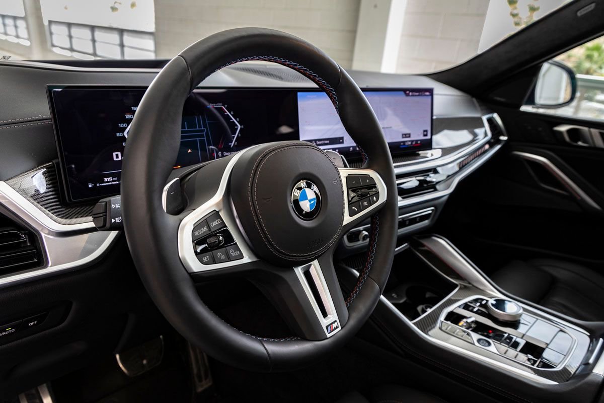 Used 2026 BMW X6 M60i image 16