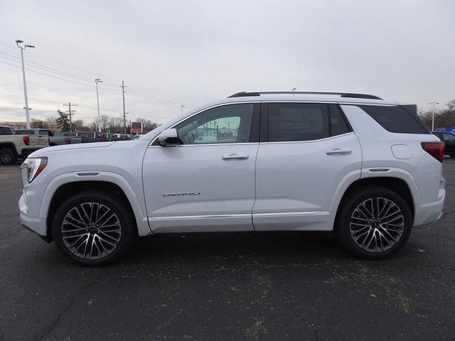 New 2026 GMC Terrain Denali image 2