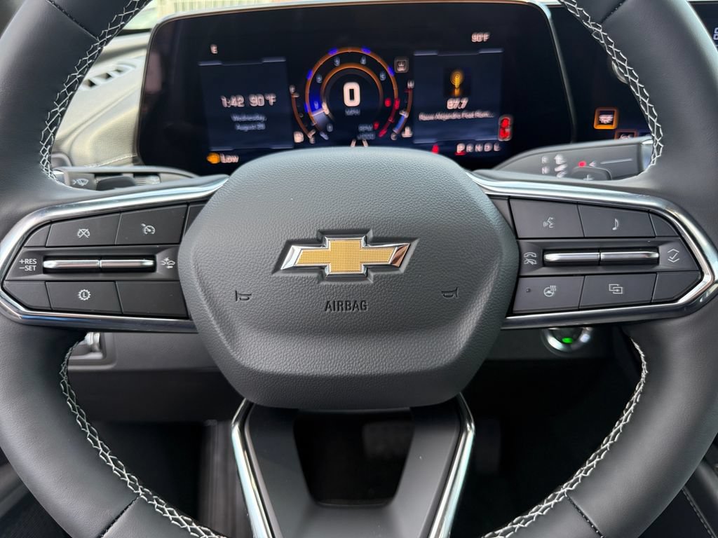 New 2027 Chevrolet Traverse LT w/ Driver Confidence Package FWD image 23