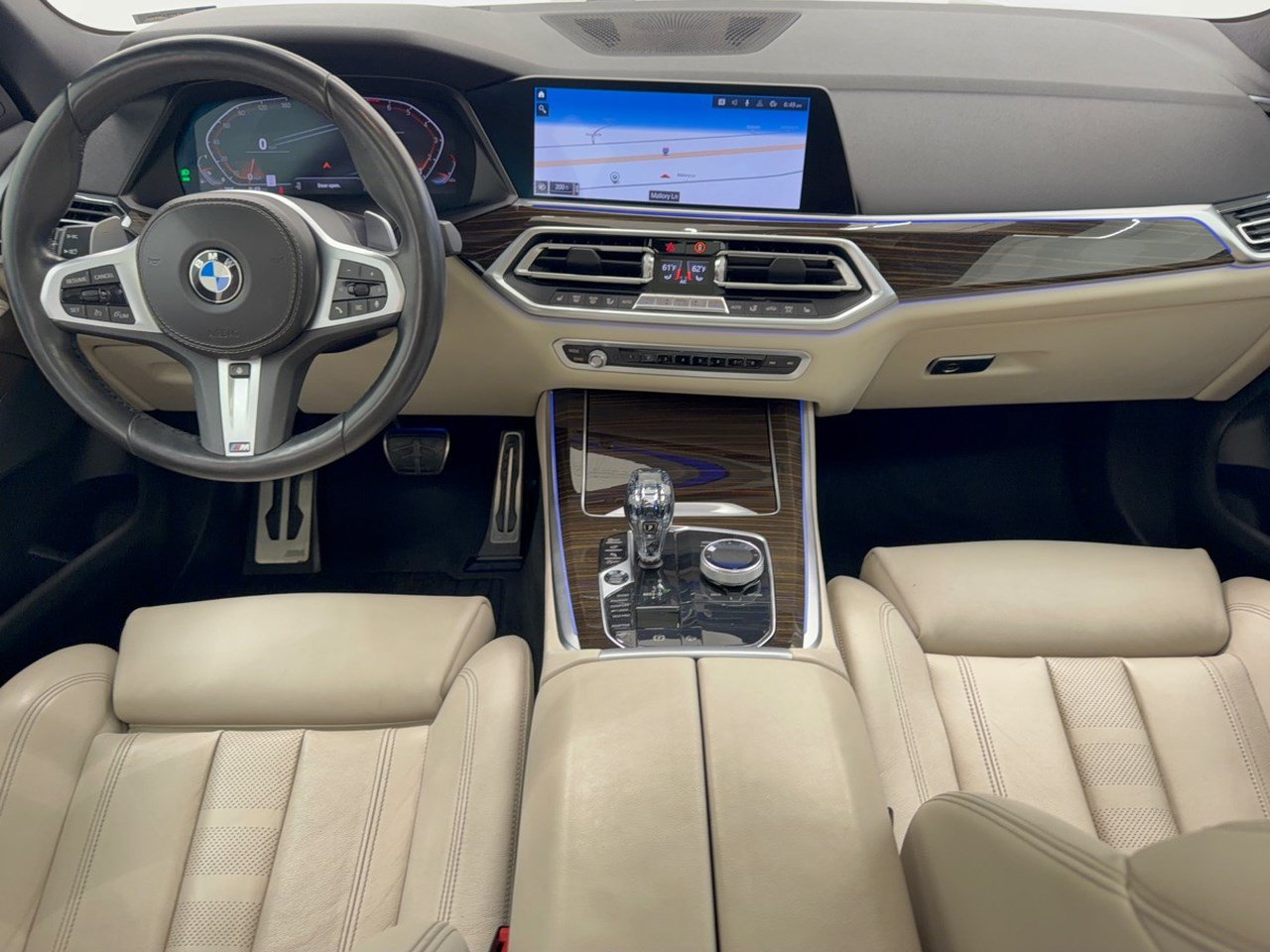 Used 2019 BMW X5 xDrive40i w/ M Sport Package AWD/4WD image 17