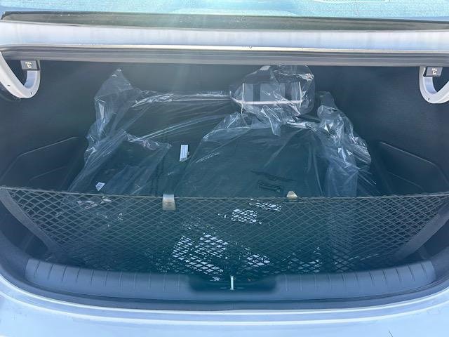 New 2025 Hyundai Elantra Limited image 6