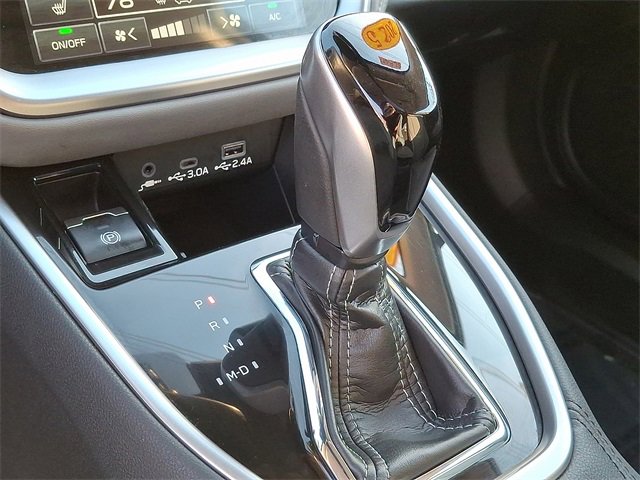 Used 2025 Subaru Outback Premium image 15