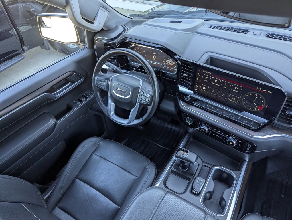 Used 2023 GMC Sierra 1500 SLT w/ SLT Premium Package image 32