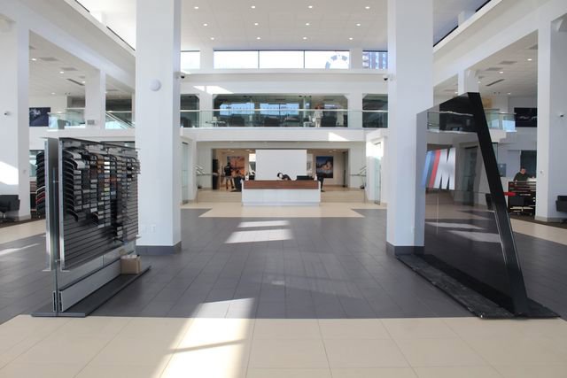 Used 2019 Ford Explorer Platinum image 34