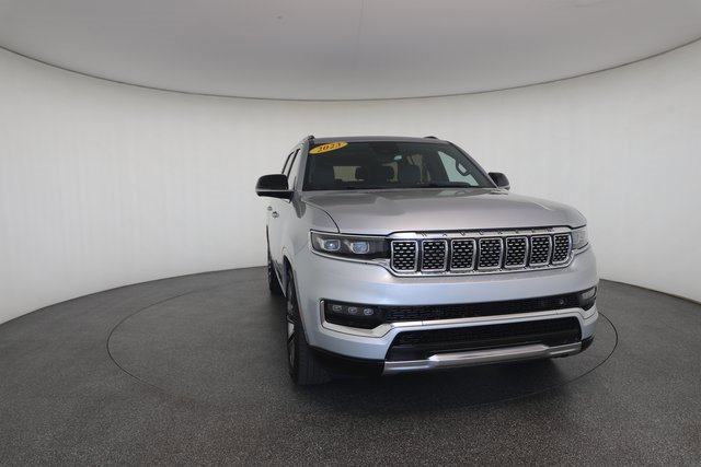 Used 2023 Jeep Grand Wagoneer Series III image 29