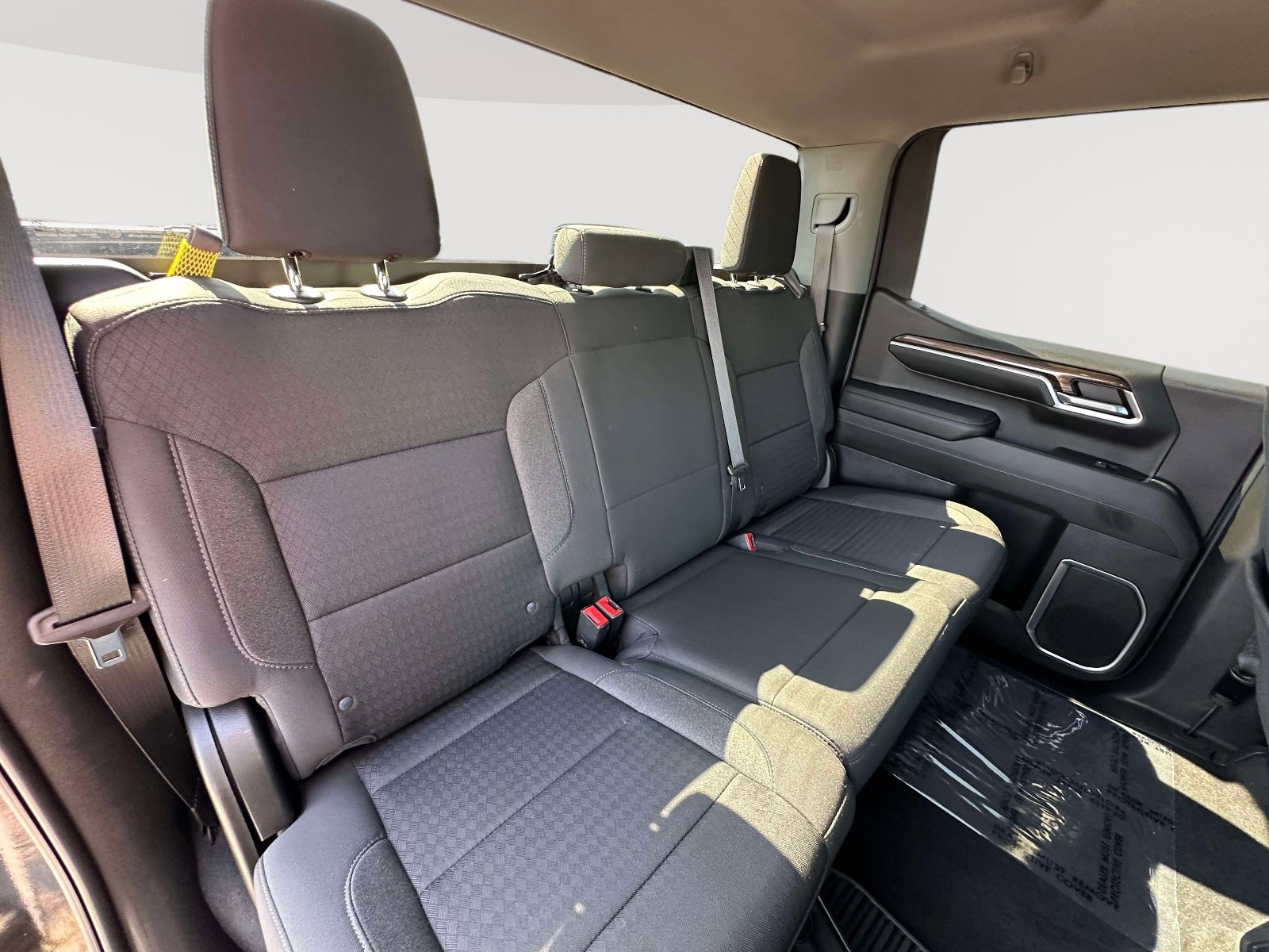 Used 2022 Chevrolet Silverado 1500 LT AWD/4WD image 29