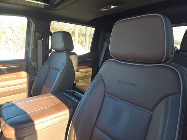 Used 2024 GMC Sierra 1500 Denali image 15