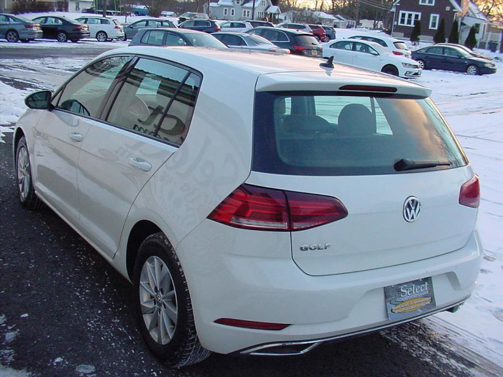Used 2019 Volkswagen Golf S image 22