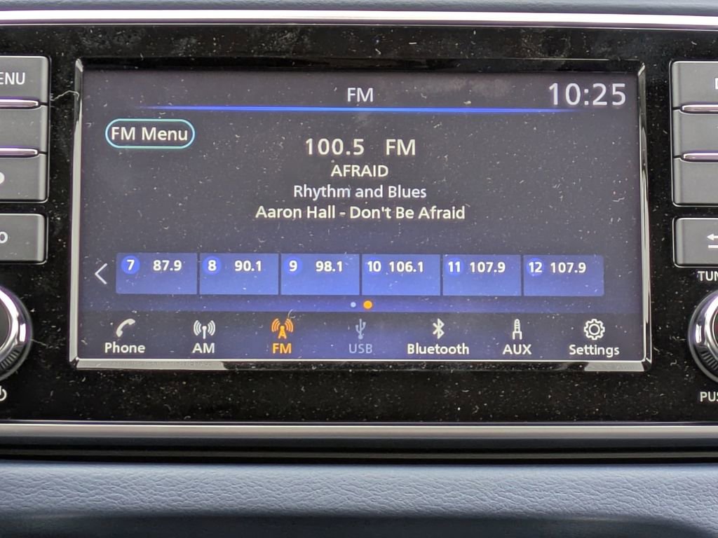 New 2025 Nissan Versa SV w/ Trunk Package image 17