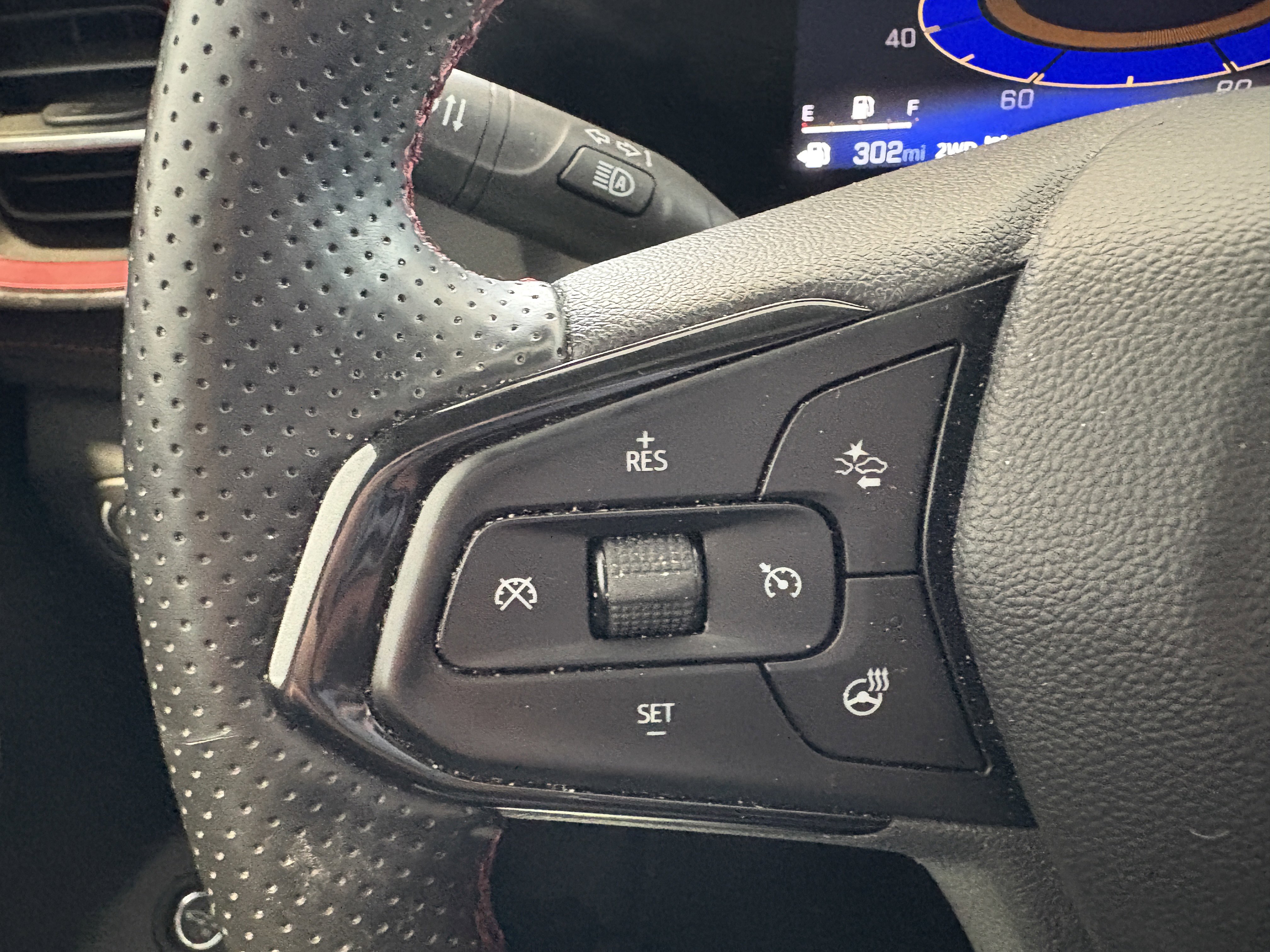 Used 2024 Chevrolet TrailBlazer RS w/ Convenience Package image 12