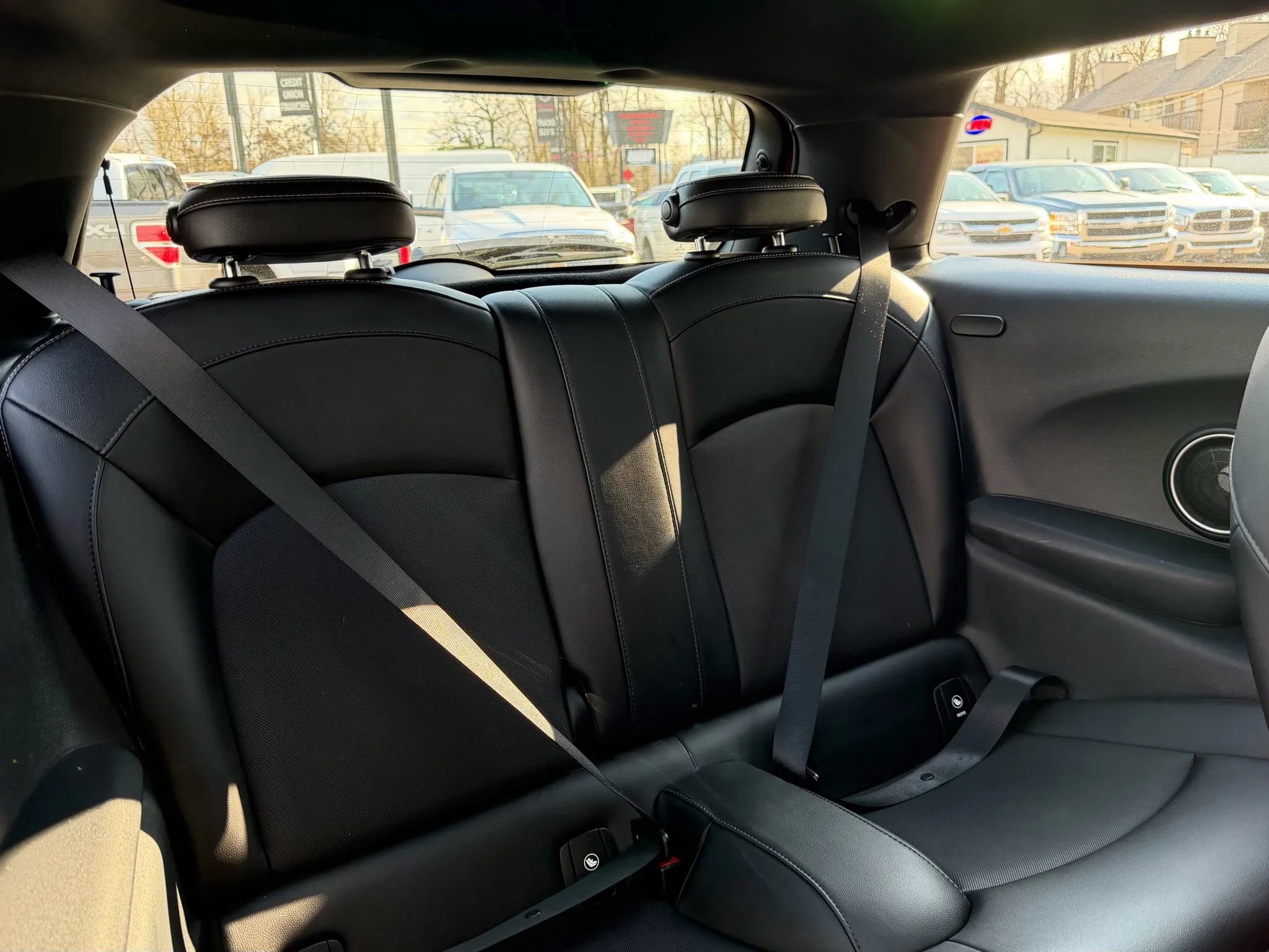 Used 2015 MINI Cooper S image 24