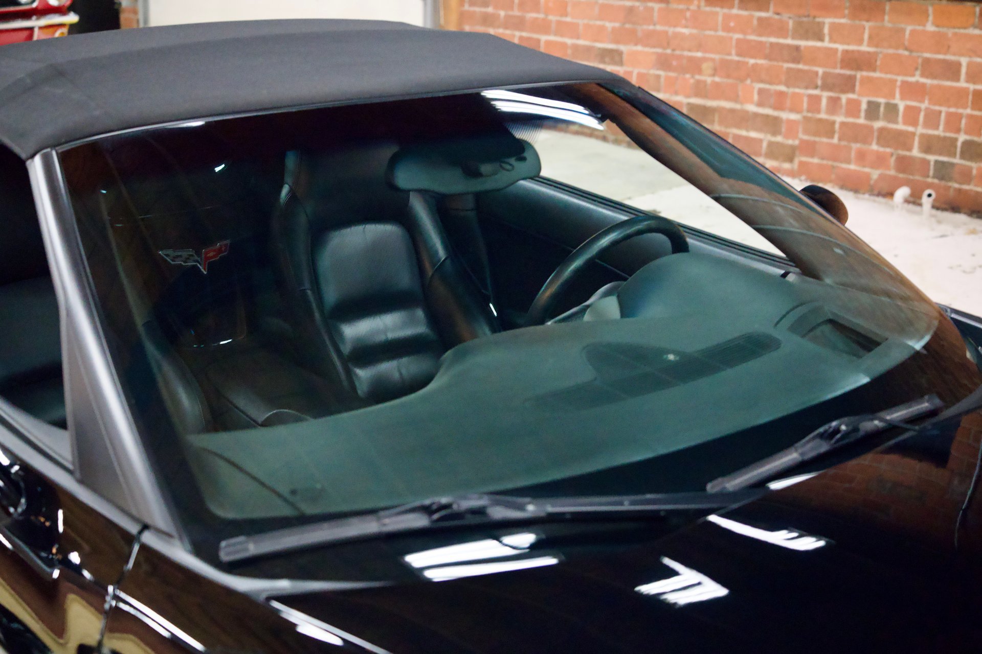 Used 2005 Chevrolet Corvette Convertible w/ Preferred Equipment Group RWD image 10
