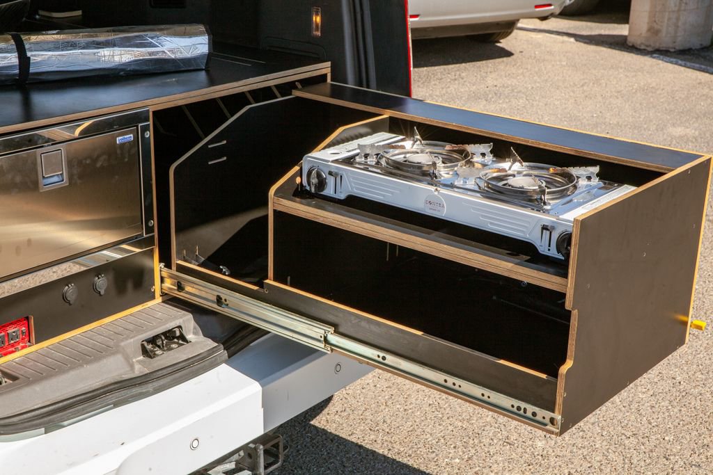 Used 2020 Ford Transit Connect XLT image 14