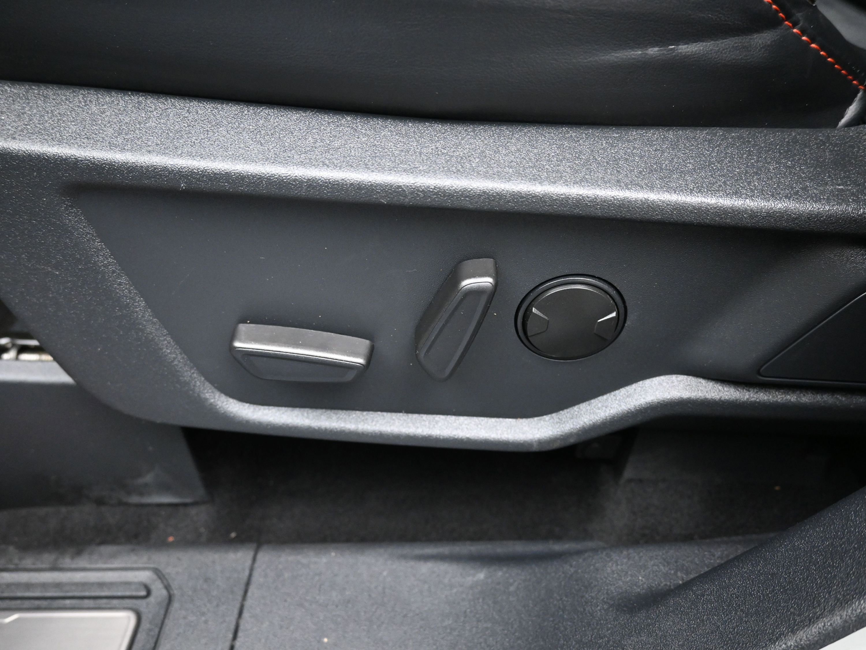 Used 2022 Ford Bronco Raptor image 6