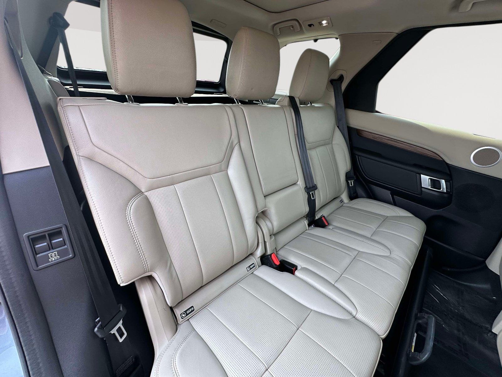Used 2020 Land Rover Discovery HSE AWD/4WD image 30
