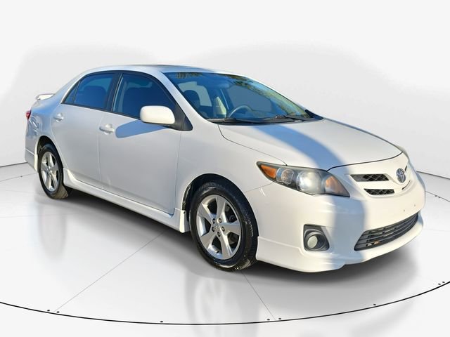 Used 2012 Toyota Corolla S image 2