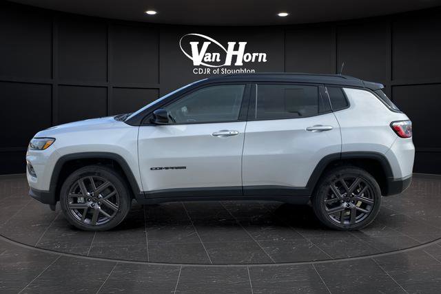 New 2025 Jeep Compass Limited w/ Sun & Sound Group image 12
