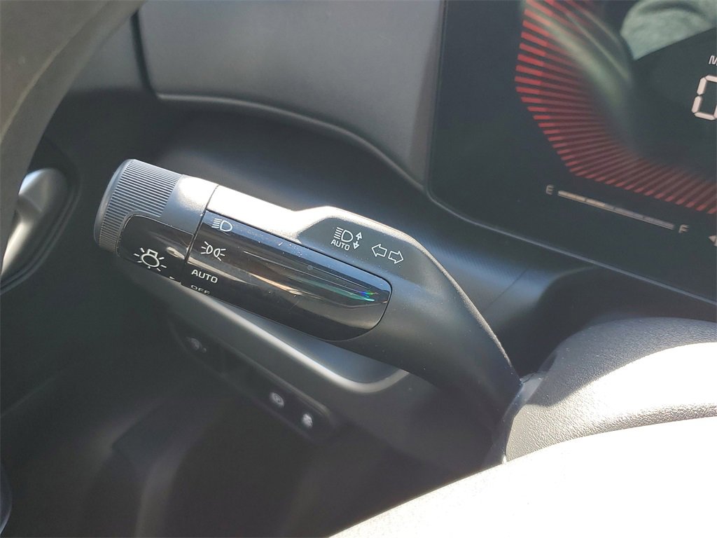 Certified 2025 Kia K4 LXS image 28