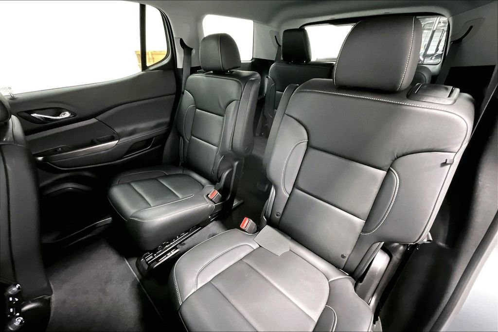 Used 2023 GMC Acadia SLT w/ Preferred Package FWD image 34