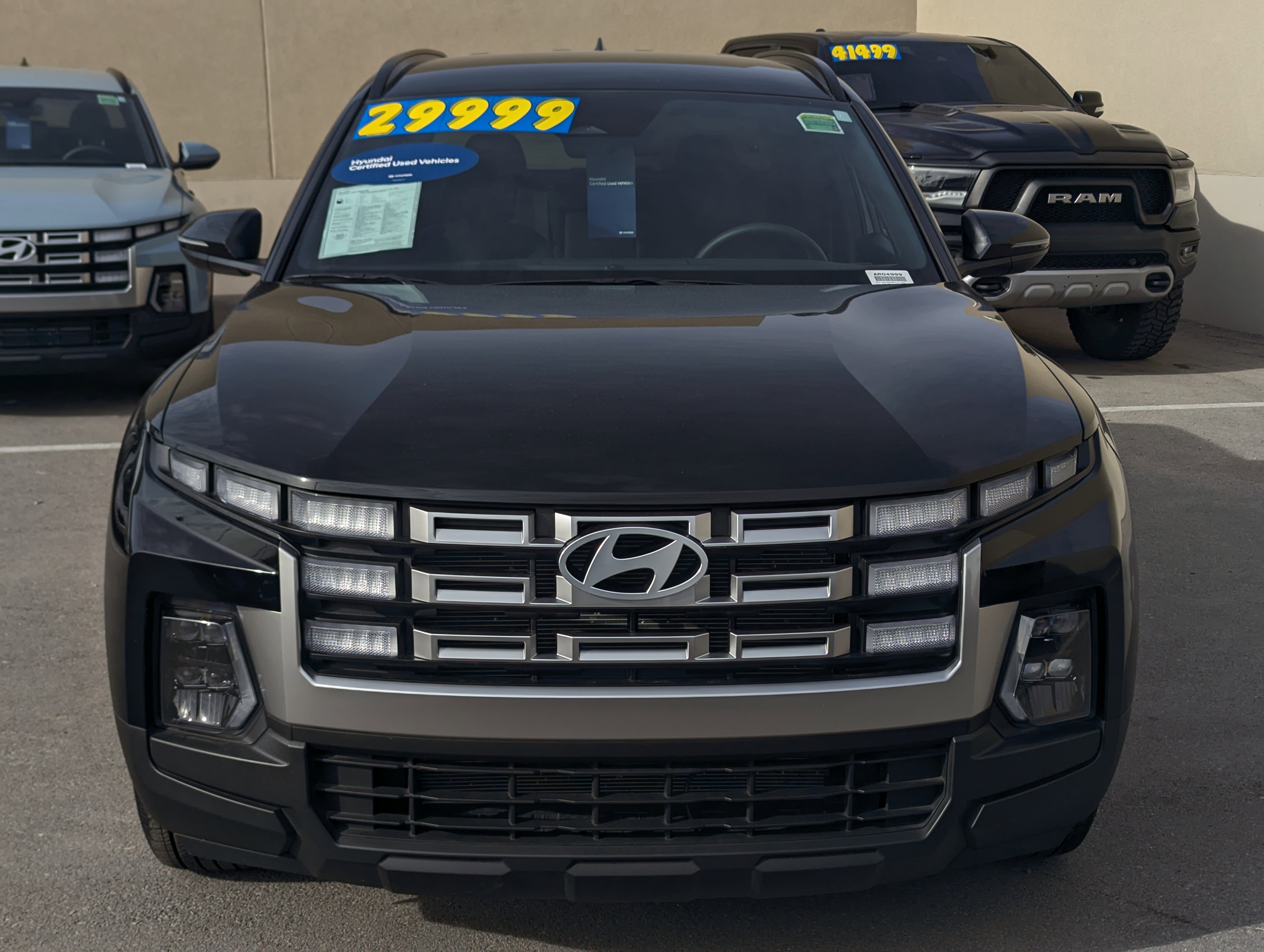 Certified 2025 Hyundai Santa Cruz SEL image 6