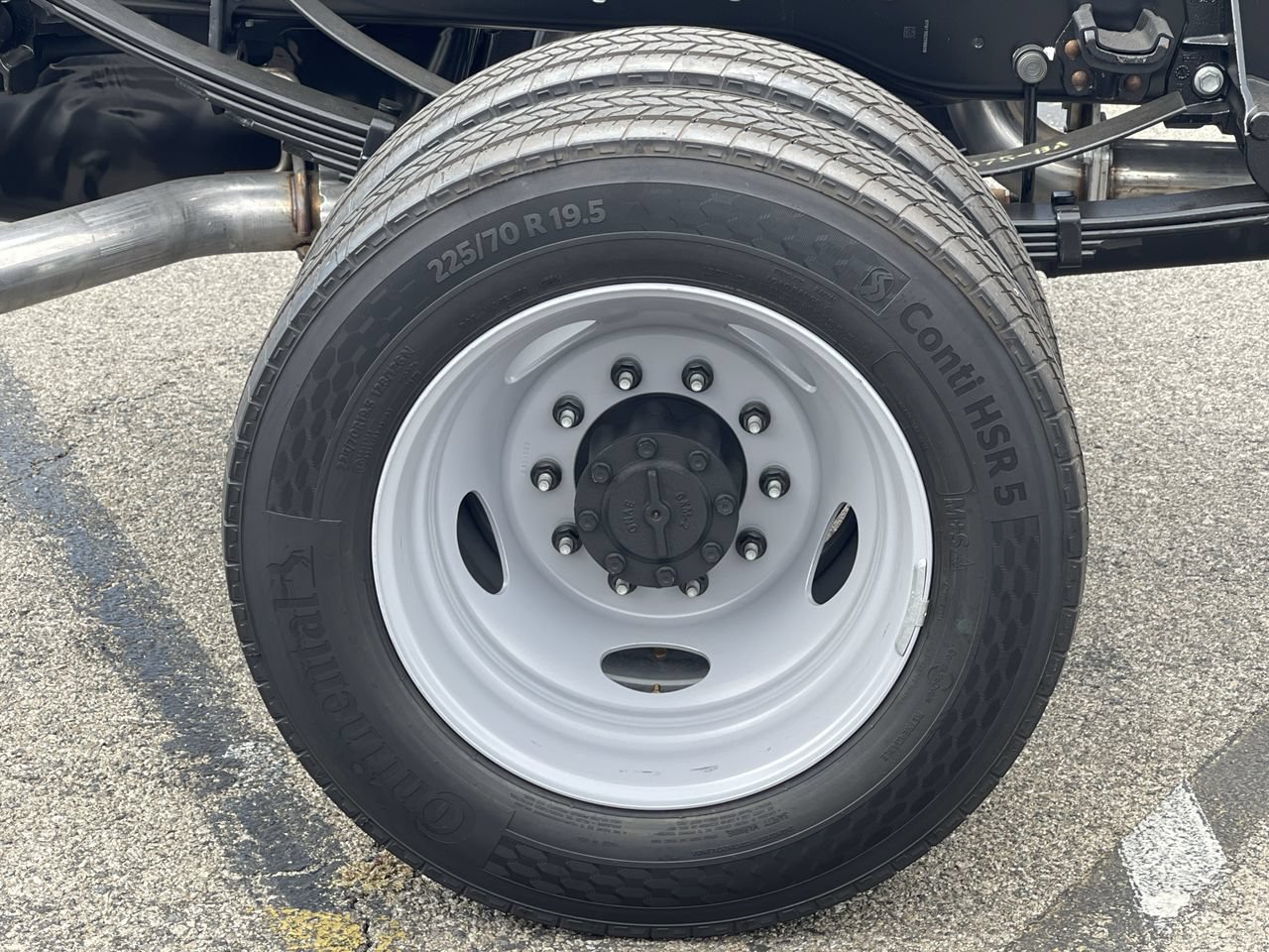 New 2025 Ford F450 XL RWD image 11
