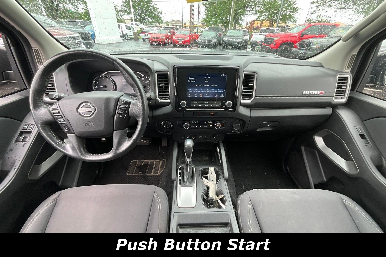 Used 2022 Nissan Frontier SV AWD/4WD image 7