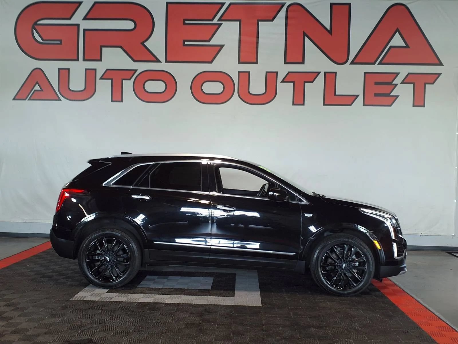 Used 2021 Cadillac XT5 Premium Luxury AWD/4WD image 1