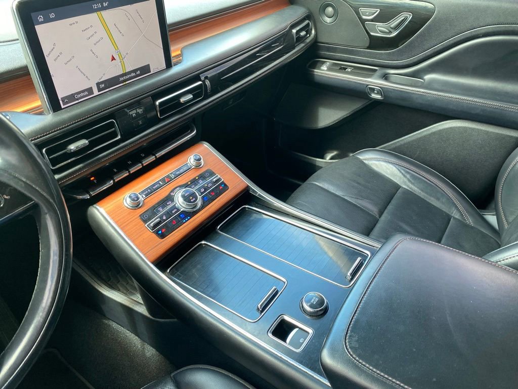 Used 2020 Lincoln Aviator Reserve w/ Elements Package Plus RWD image 23