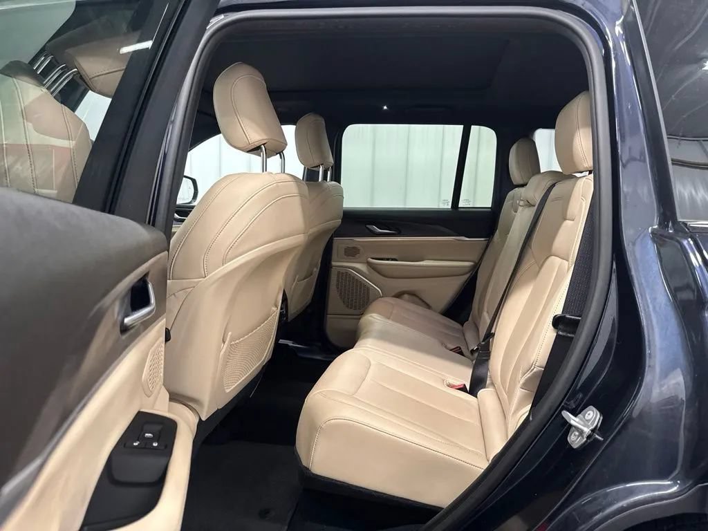 Used 2022 Jeep Grand Cherokee Limited 4xe AWD/4WD image 19
