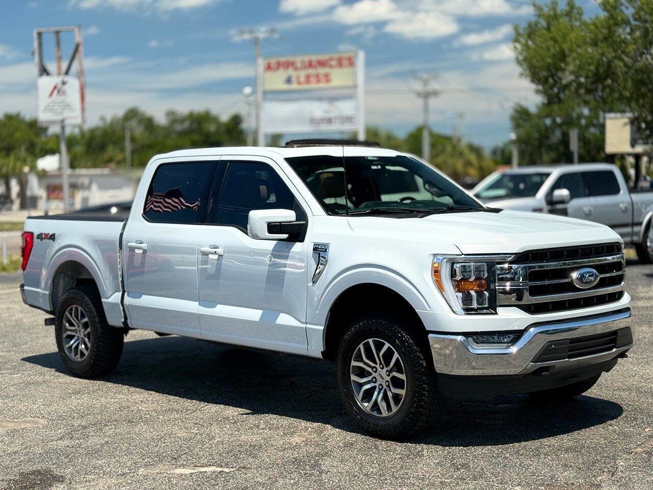 Used 2022 Ford F150 Lariat w/ Equipment Group 501A Mid AWD/4WD image 14