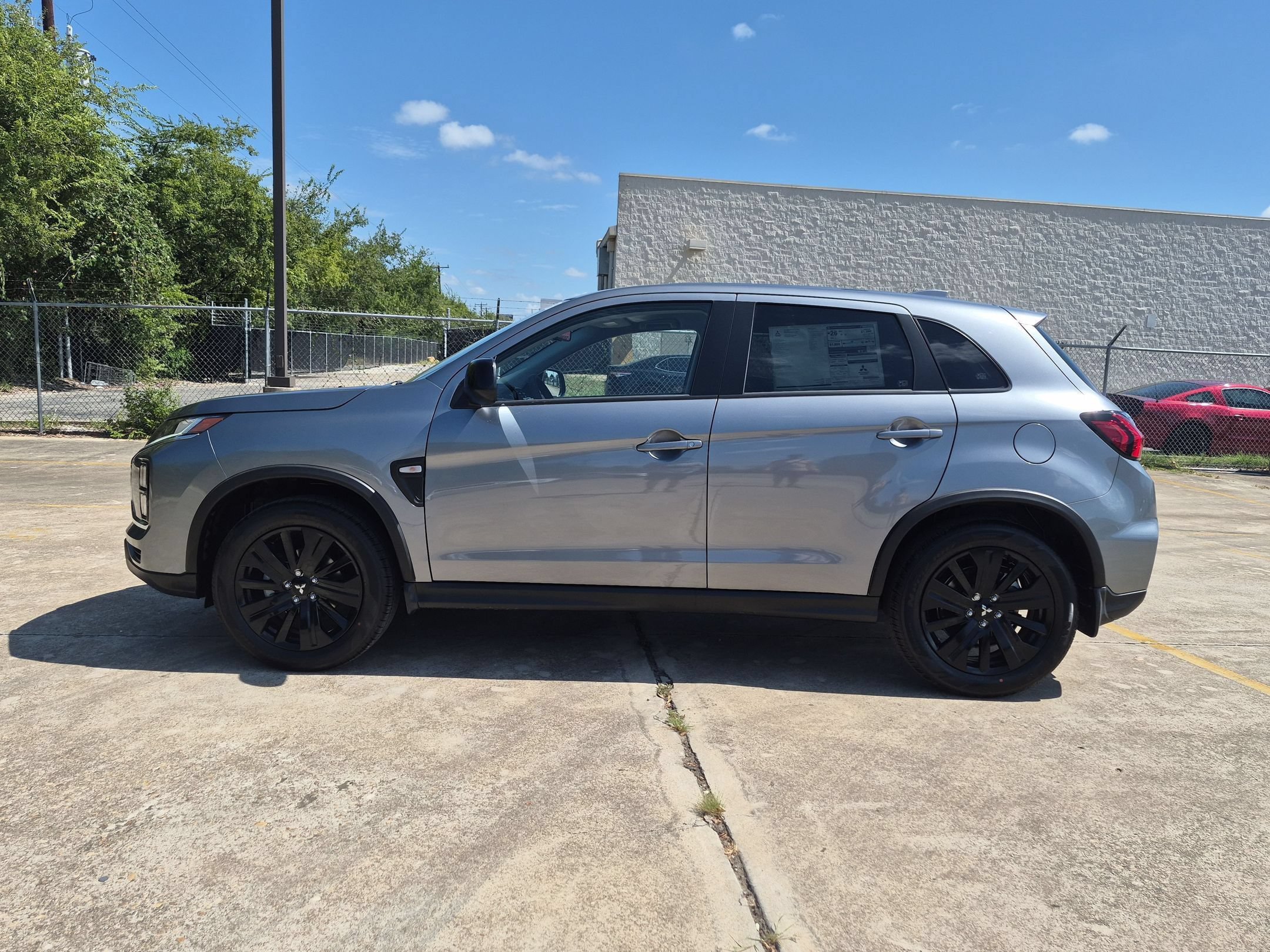 New 2027 Mitsubishi Outlander Sport LE AWD/4WD image 2