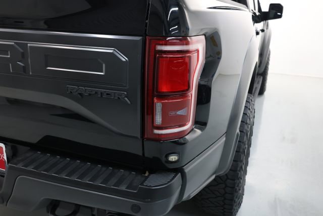 Used 2018 Ford F150 Raptor w/ Equipment Group 802A Luxury image 77