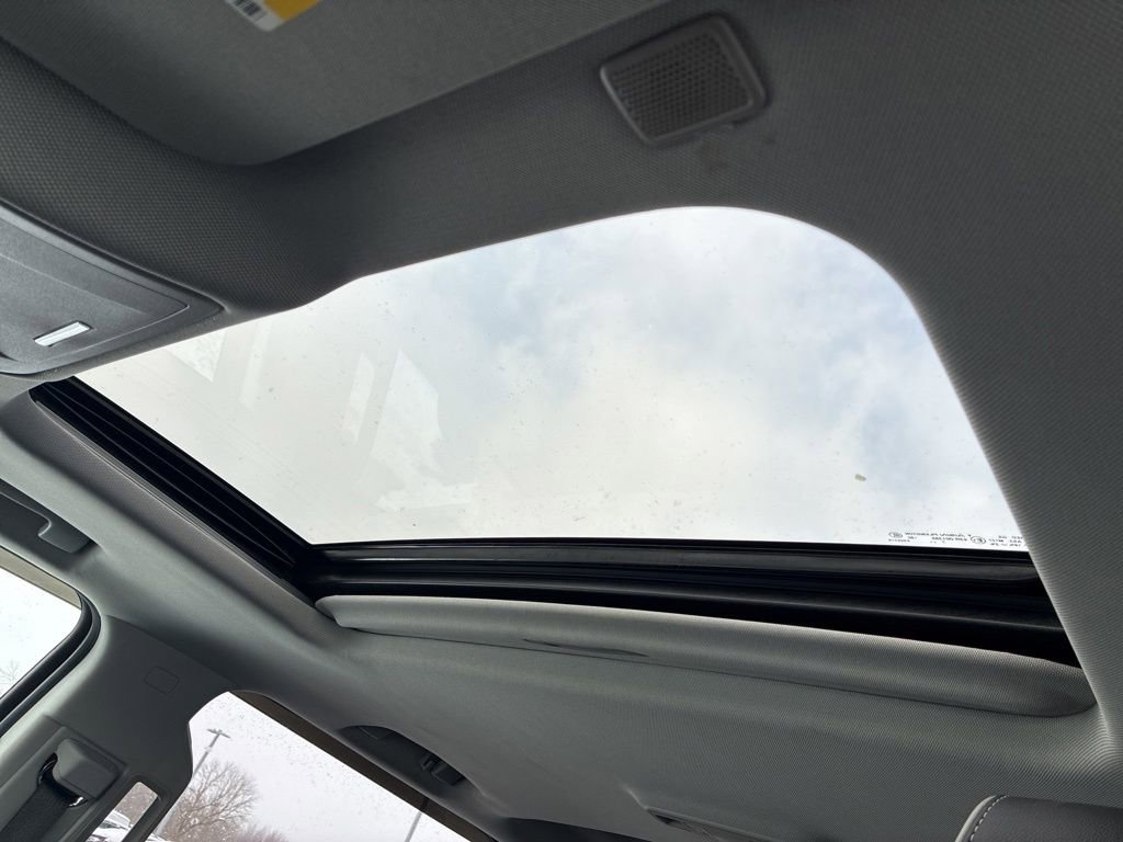 Used 2018 Chevrolet Silverado 2500 High Country image 37