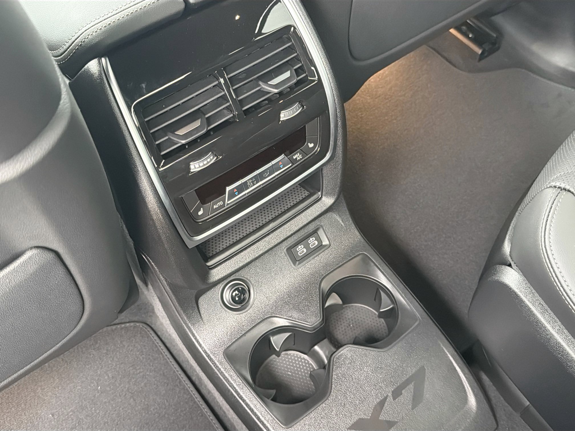 New 2026 BMW X7 xDrive40i w/ M Sport Package image 19