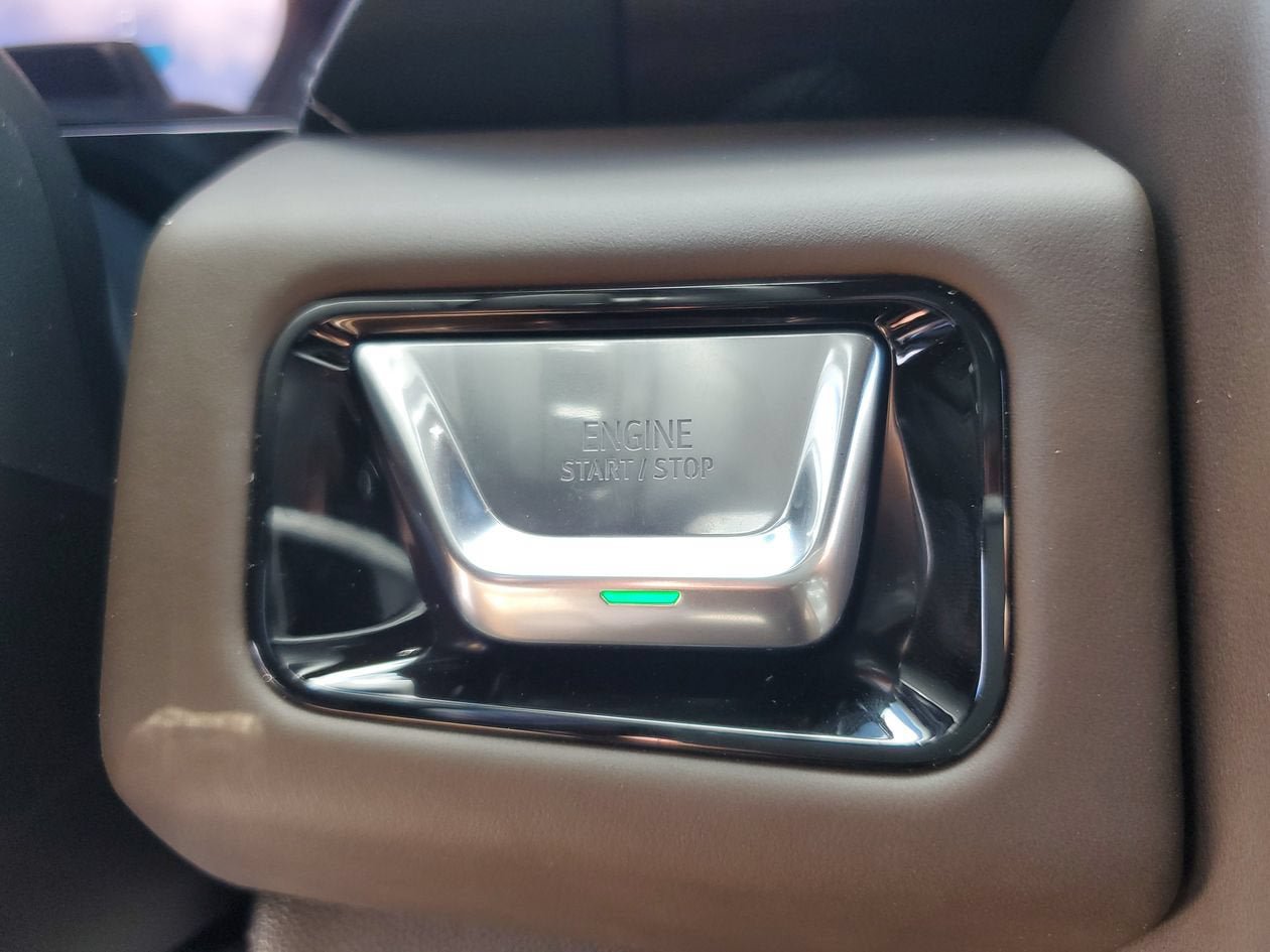 New 2026 GMC Yukon XL Denali Ultimate AWD/4WD image 24