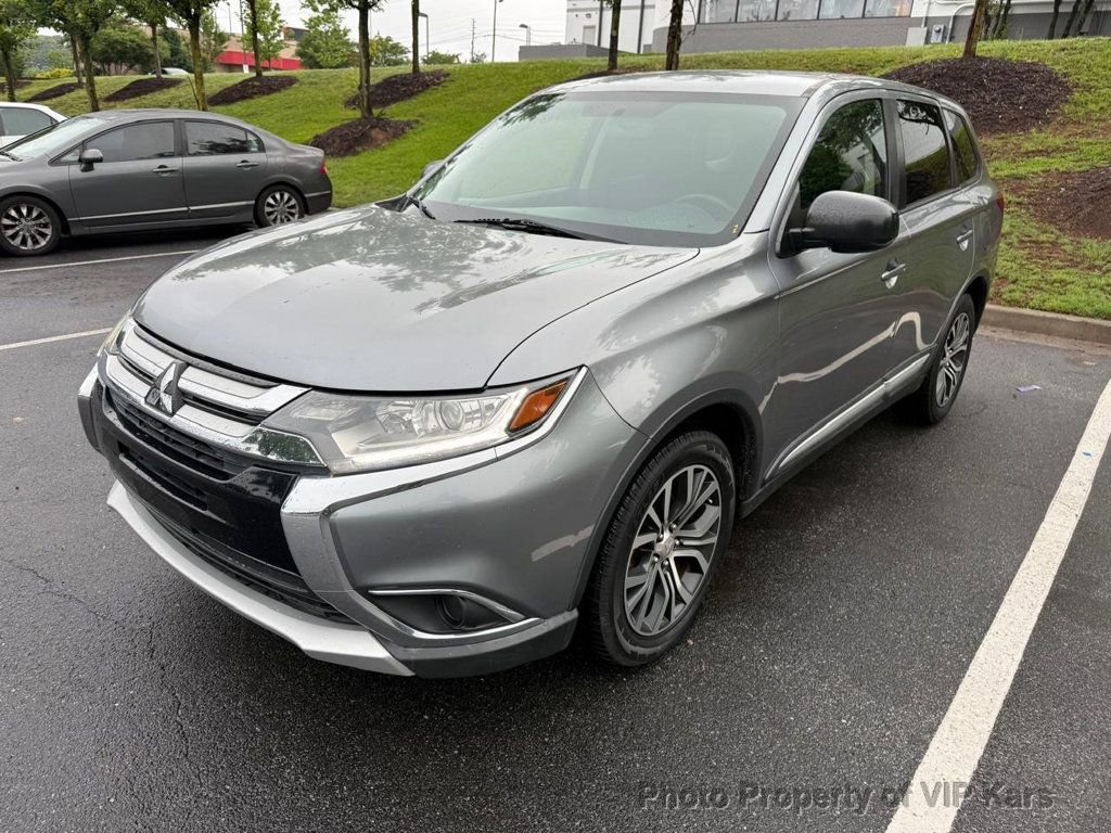 Used 2017 Mitsubishi Outlander ES FWD image 24