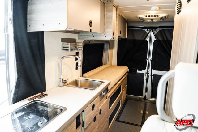 Used 2021 RAM ProMaster 3500 w/ Premium Appearance Group image 2