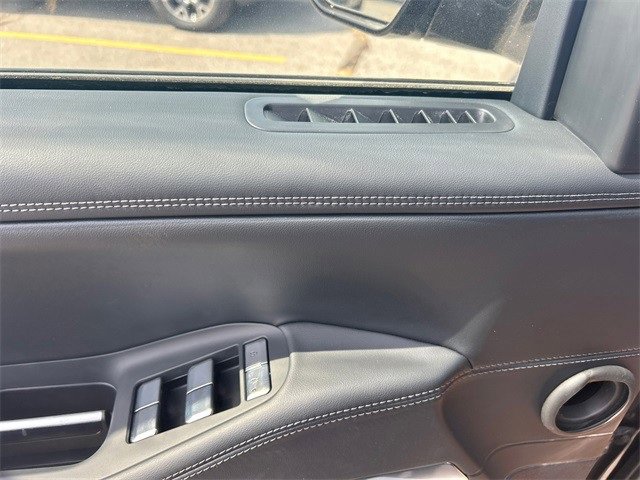 New 2025 Lincoln Navigator Reserve w/ Jet Appearance Package image 22