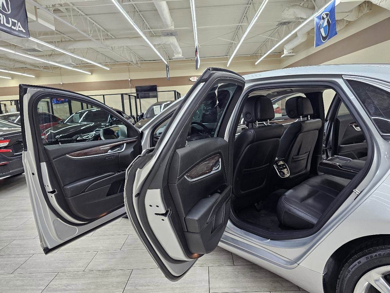 Used 2014 Cadillac XTS Luxury image 15