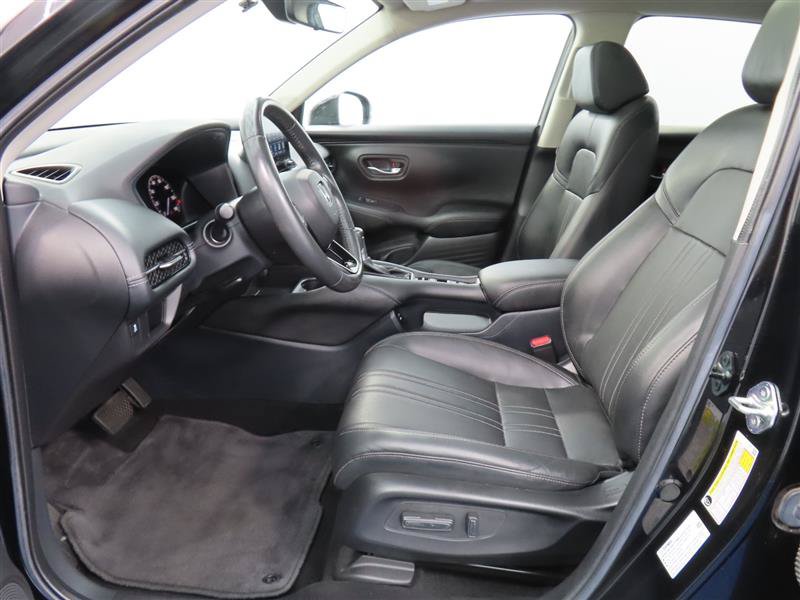 Used 2024 Honda HR-V EX-L image 16