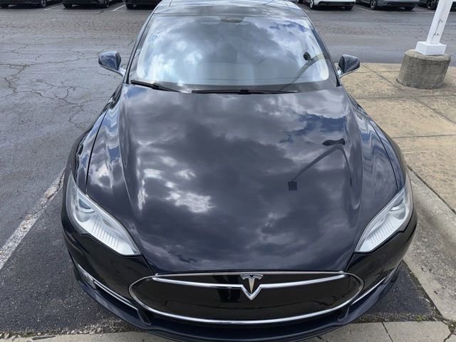 Used 2014 Tesla Model S 60 RWD image 2