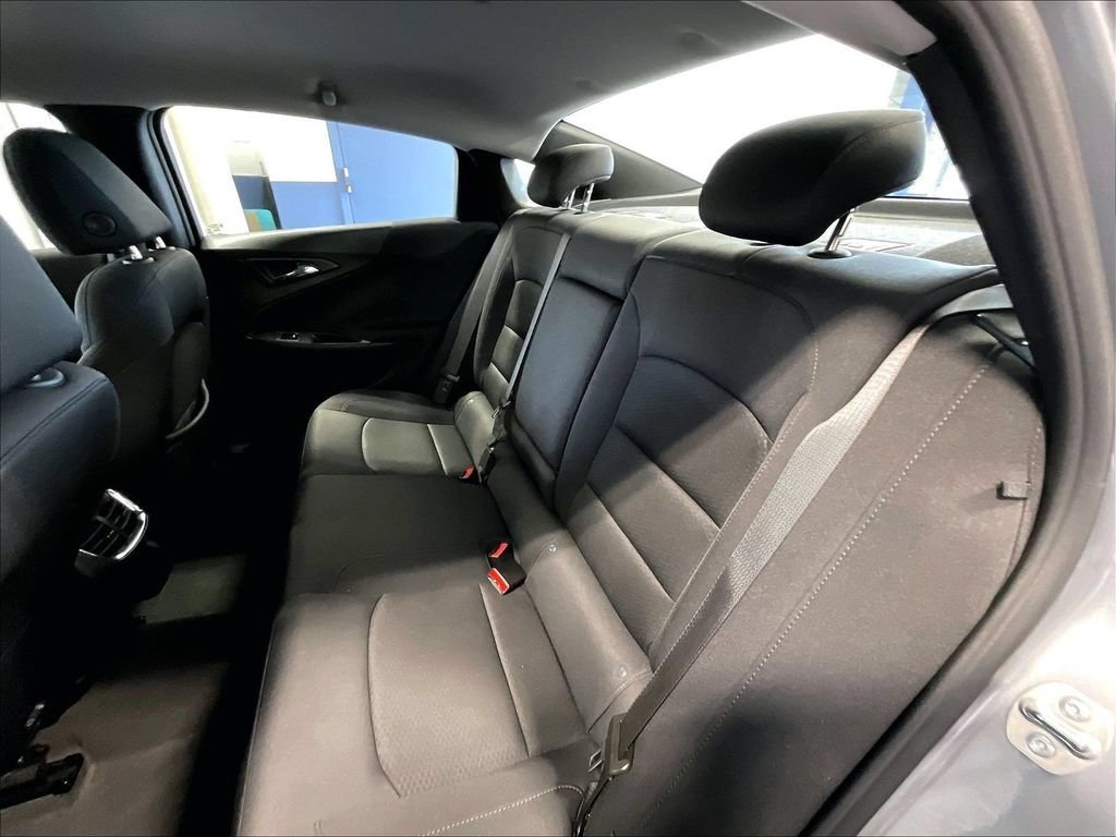 Used 2024 Chevrolet Malibu LT FWD image 15