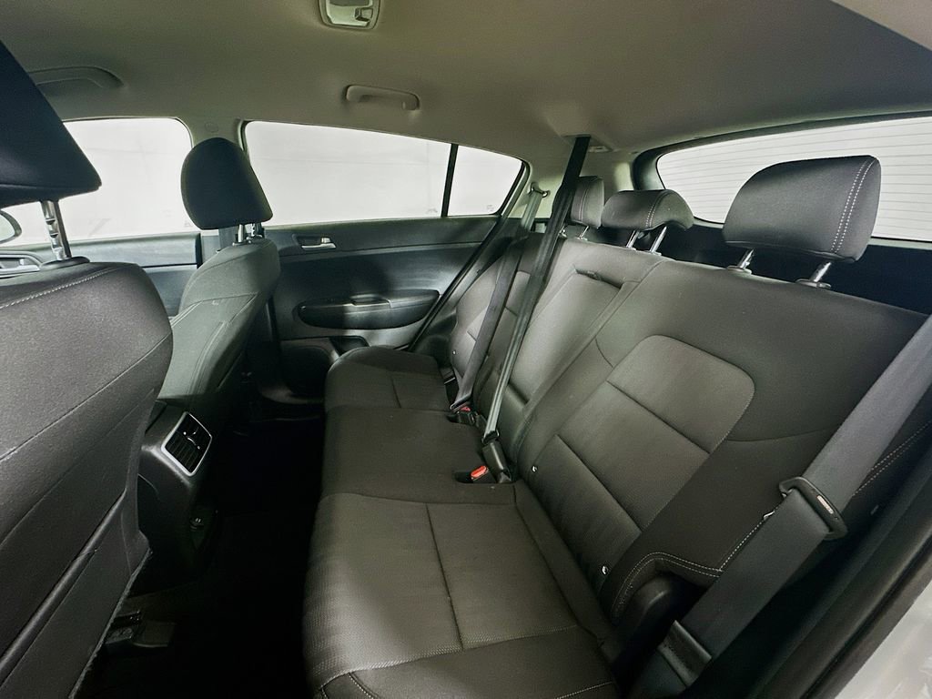 Used 2022 Kia Sportage LX image 14